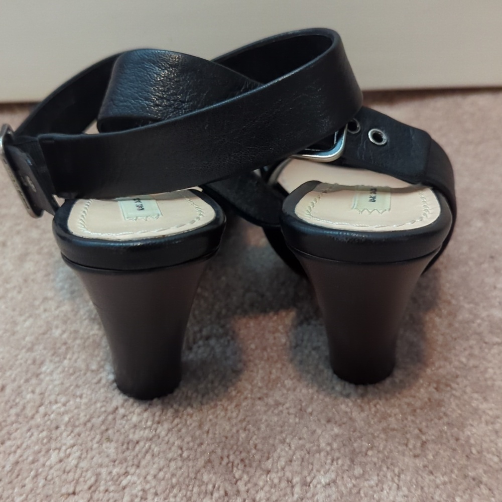 Marc Jacobs Peep Toe Leather Heels Size 8.5-9 USA or 39 EU - Picture 4 of 11